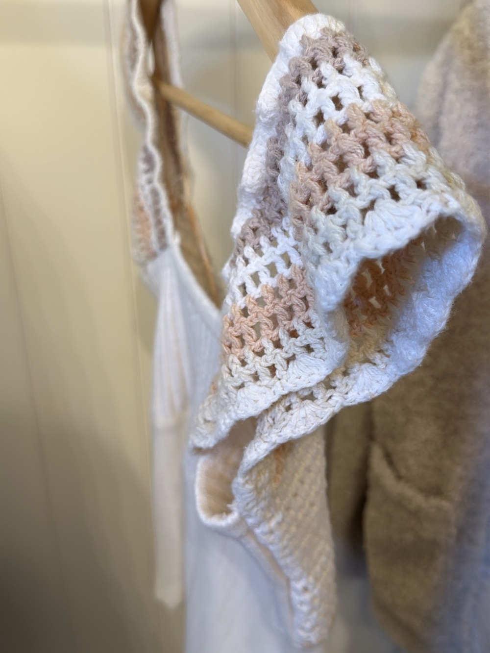 Free People Crochet Panel White & Beige Crop Top - Picture 4 of 5